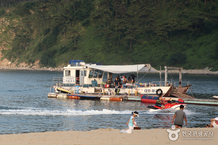 Ilsan Beach (Ulsan) (일산해수욕장-울산)