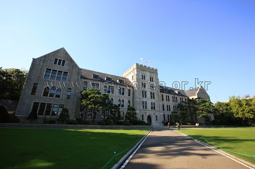 서울 고려대학교 본관8