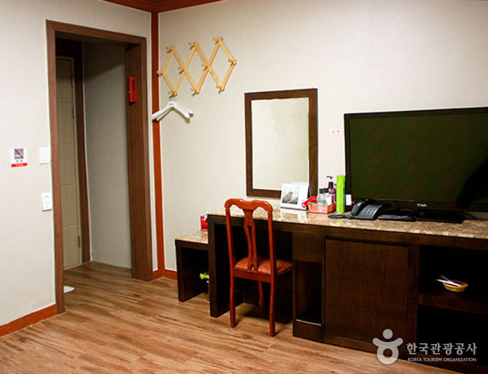 Hotel Kyung Won BIZ [Korea Quality] / 경원BIZ모텔 [한국관광 품질인증]