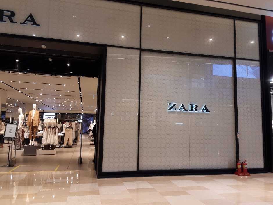 Zara - Lotte Jamsil Branch [Tax Refund Shop] (자라 롯데 잠실점)