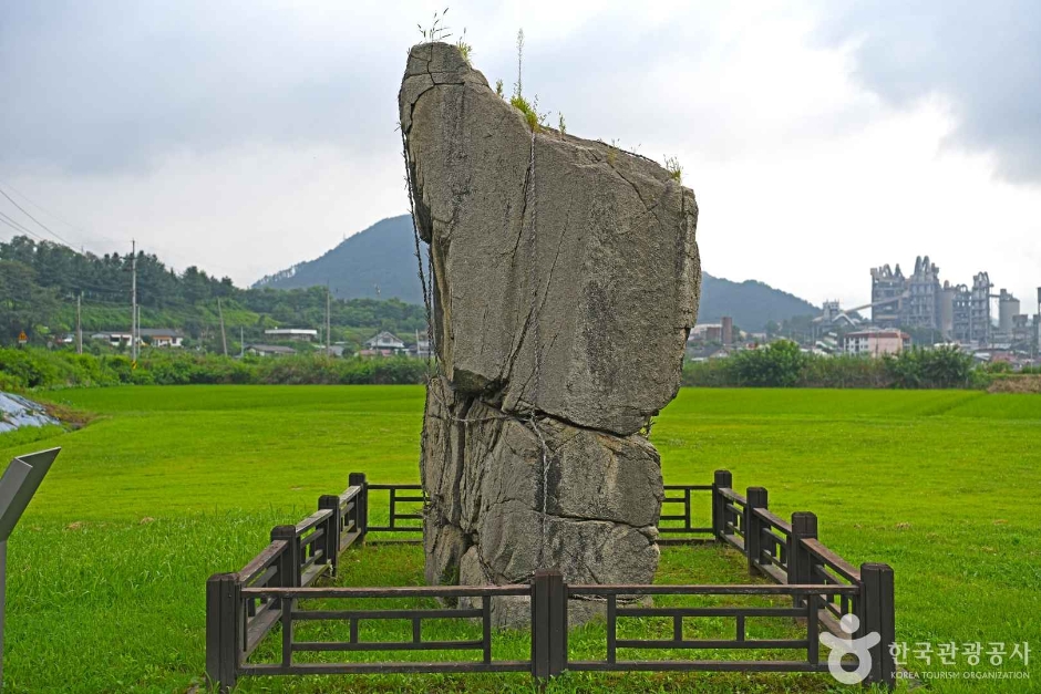 제천 입석리 선돌