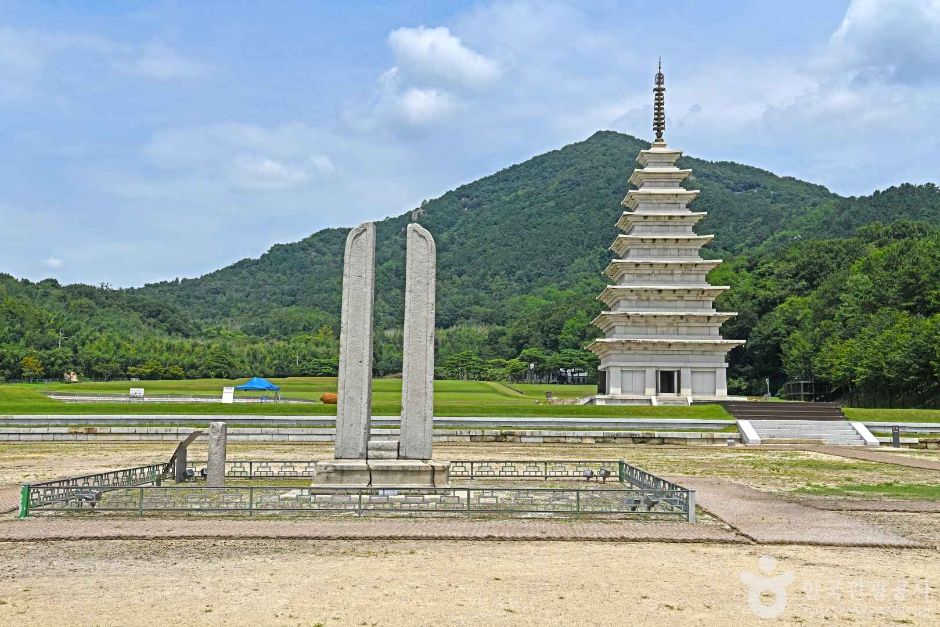 익산 미륵사지 당간지주