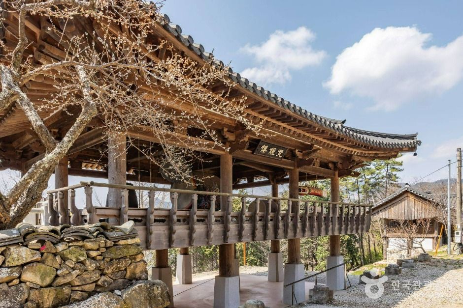 금둔사