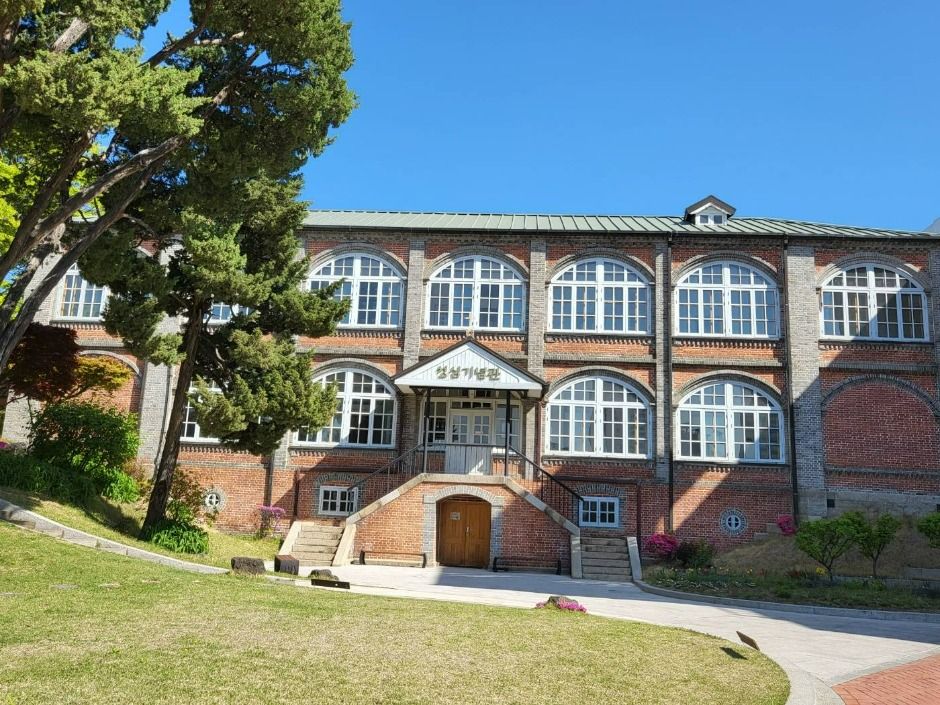 옛 용산신학교와 원효로 예수성심성당