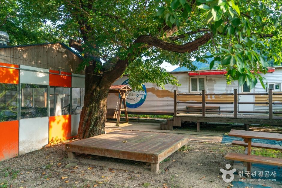 thumbnail-무쇠달마을-8