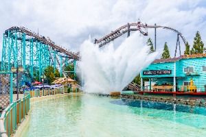 경주월드_경주월드의 인기 어트랙션인 '섬머린 스플래쉬'_김정흠 촬영