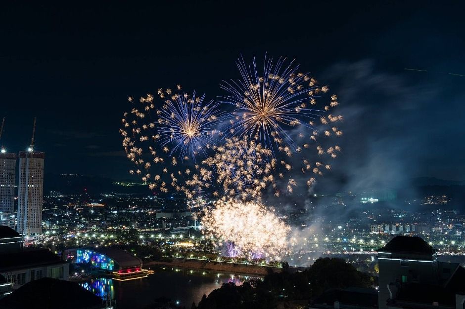 운정호수공원 불꽃축제