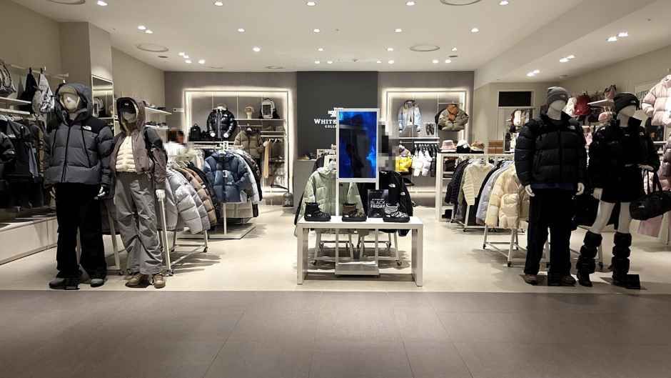 The North Face White Label - Lotte Department Store Mia Branch [Tax Refund Shop](노스페이스화이트라벨 롯데백화점 미아점)