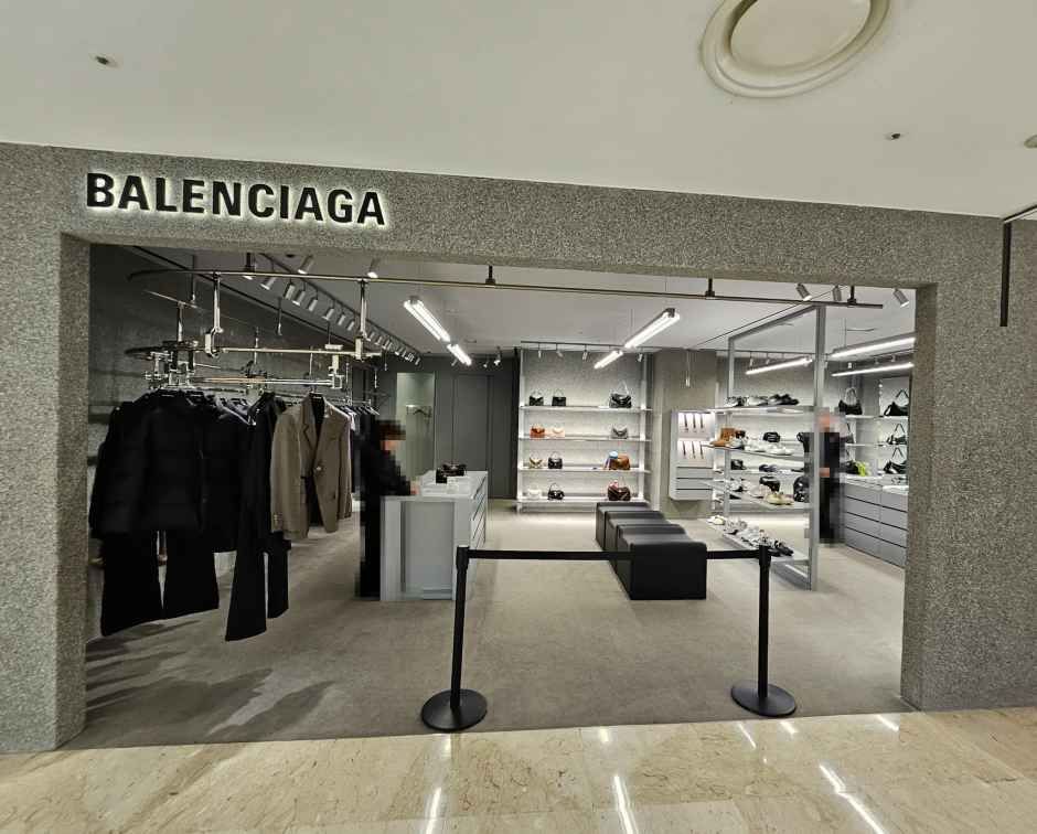 [事後免税店] BALENCIAGA（バレンシアガ）・シンセゲ（新世界）百貨店 クァンジュ（光州）店(발렌시아가 신세계백화점 광주점)