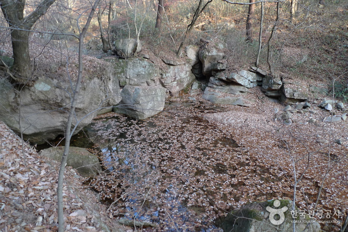 Songnisan National Park (Chungcheongbuk-do Section) [속리산국립공원(충북)]