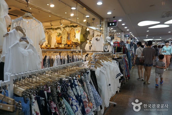 GOTOMALL (boutiques en sous-sol du terminal Gangnam) (고투몰, 강남터미널 지하도상가)