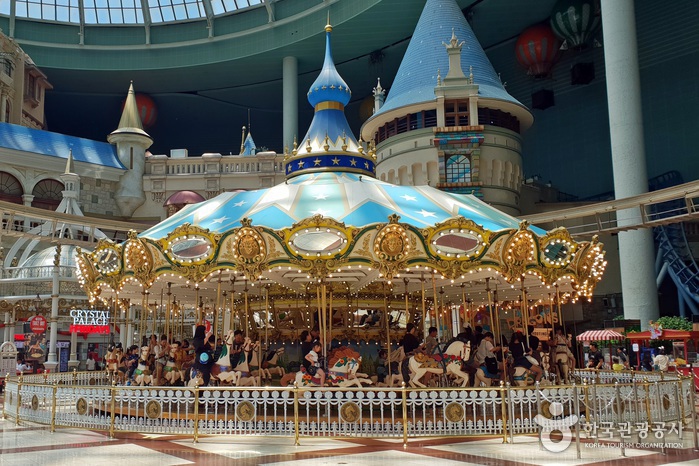 thumbnail-Lotte World (롯데월드)-7