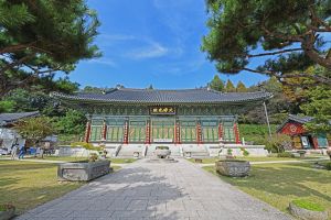 Suwon Bongnyeongsa Temple (봉녕사 (수원))