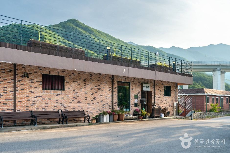 thumbnail-무쇠달마을-0