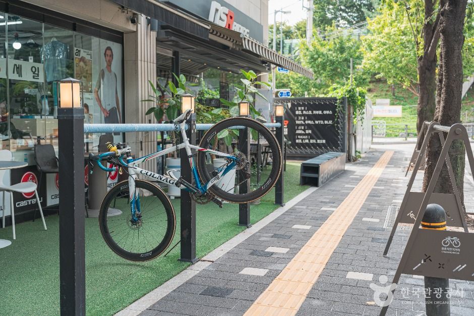 천호자전거거리