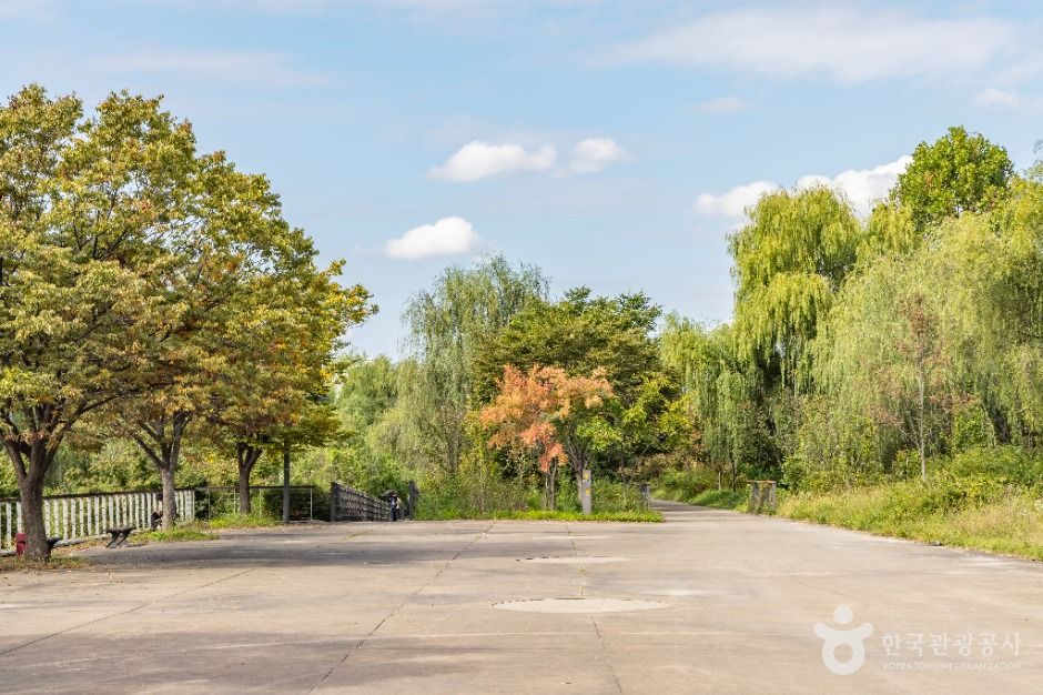 thumbnail-여의도샛강생태공원-5