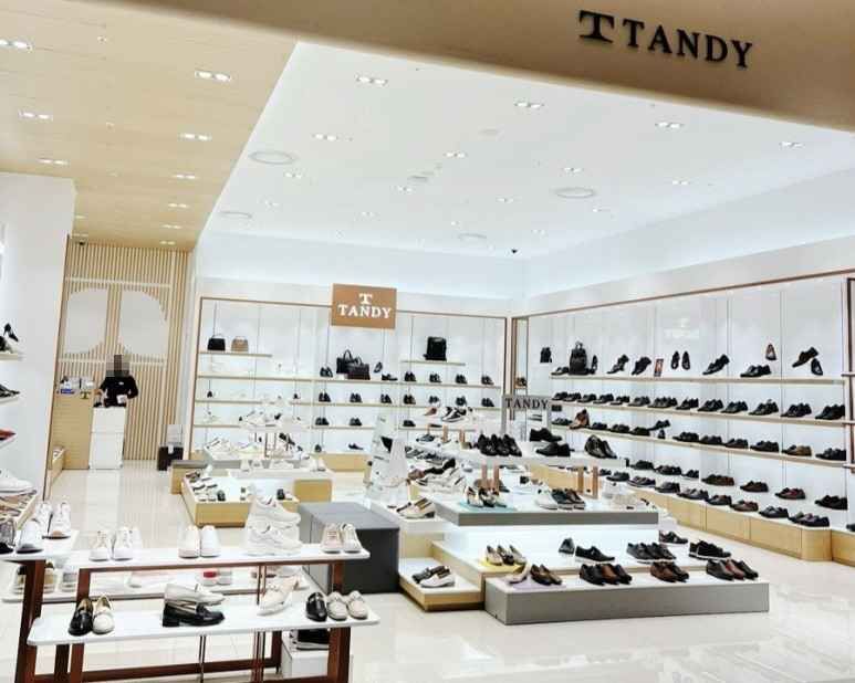 [事後免税店]MISHALL by TANDY・ロッテプレミアムアウトレットウィワン（儀王）店(미셸탠디 롯데프리미엄아울렛 의왕점)