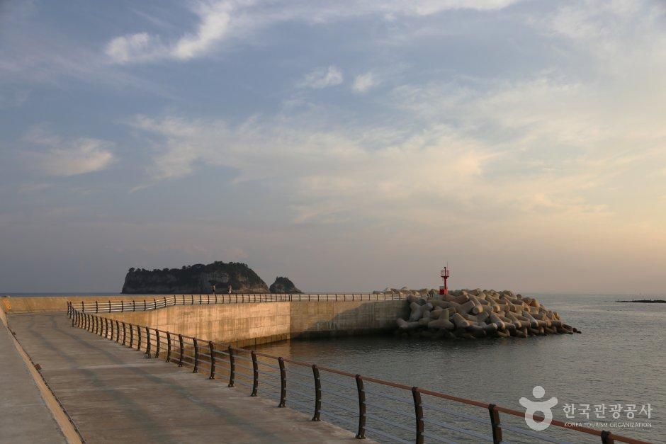 thumbnail-법환포구-12