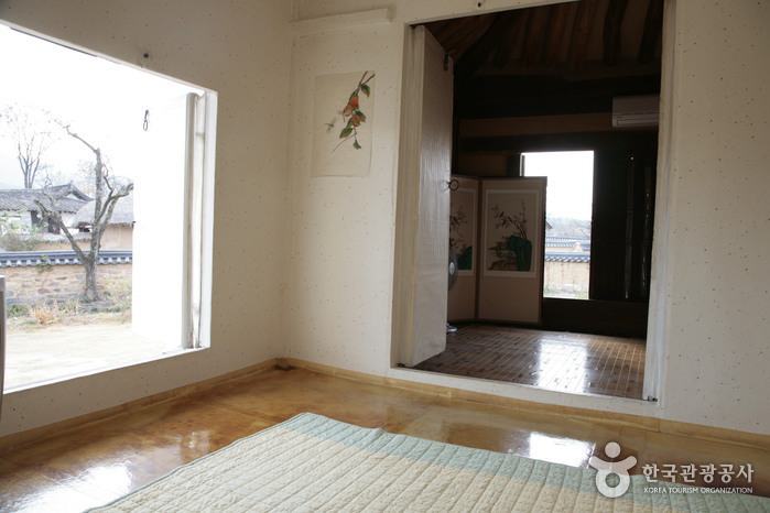 Bunnam House (Andong Hahoe Village) (번남고택 - 안동하회마을)