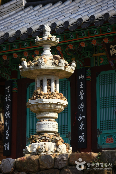 Mihwangsa Temple (미황사)