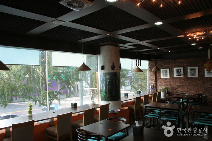 포나타이 (Pho'na Thai)