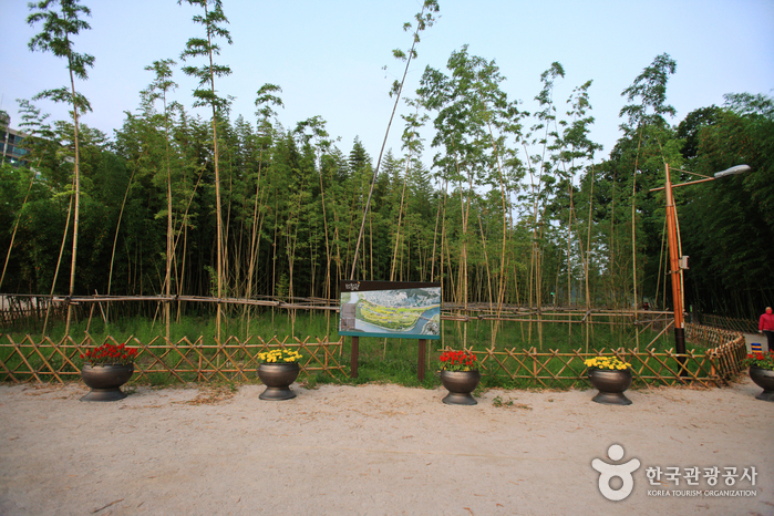 Taehwagang Grand Park (태화강 대공원)