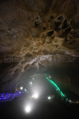 Hwanseongul Cave (환선굴(대이리군립공원))