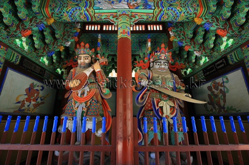 Guryongsa Temple (구룡사)