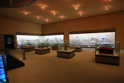Музей современной истории города Кунсана (군산근대역사박물관)