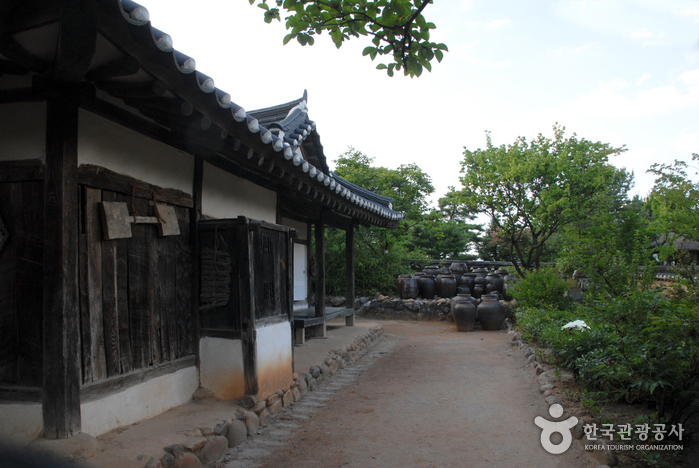Cheongpung Cultural Heritage Complex (Cheongpung Cultural Heritage Complex)(청풍문화재단지)