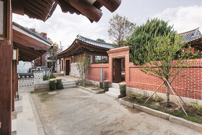 Традиционный дом ханок Baek In-je (백인제가옥)