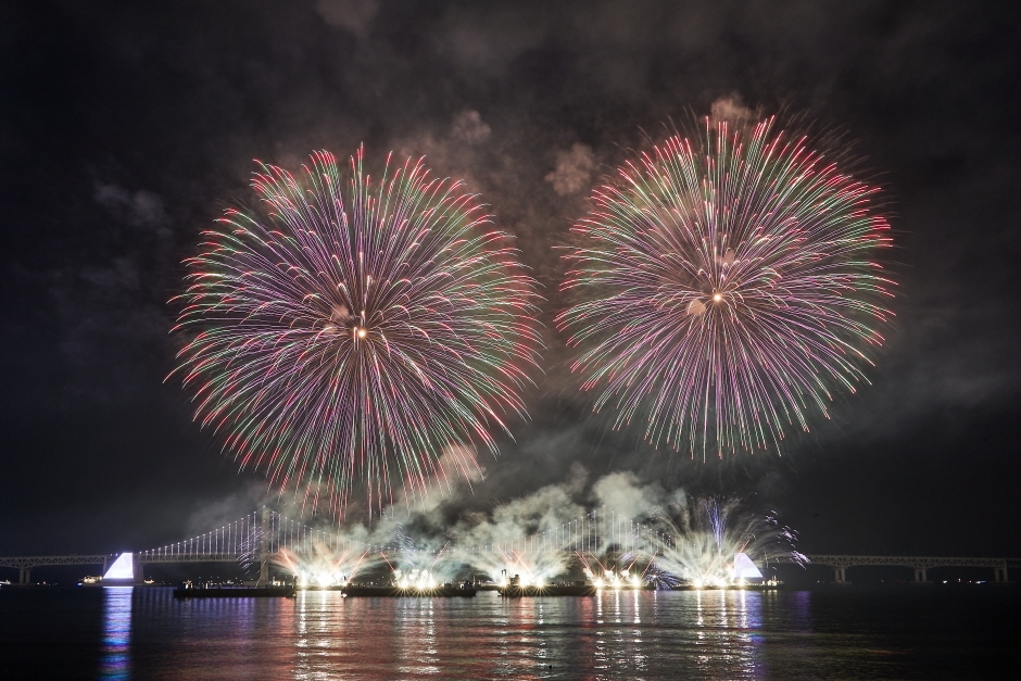 thumbnail-Canceled: Busan Fireworks Festival (부산 불꽃축제)-14