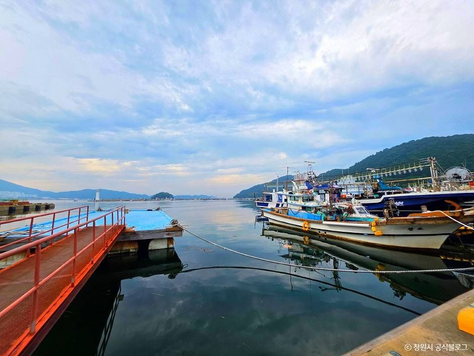 thumbnail-속천항-9