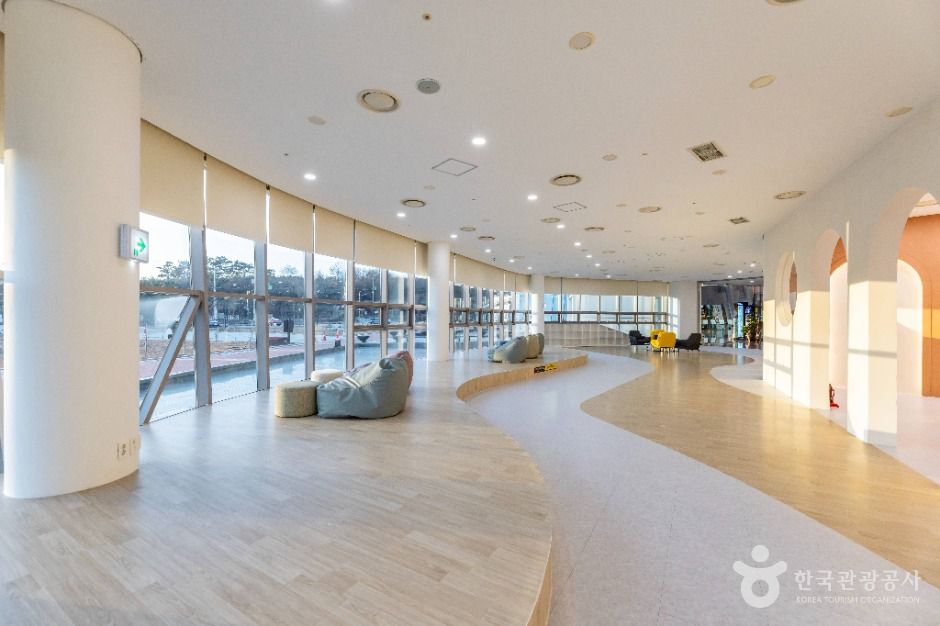 낙동강역사이야기관