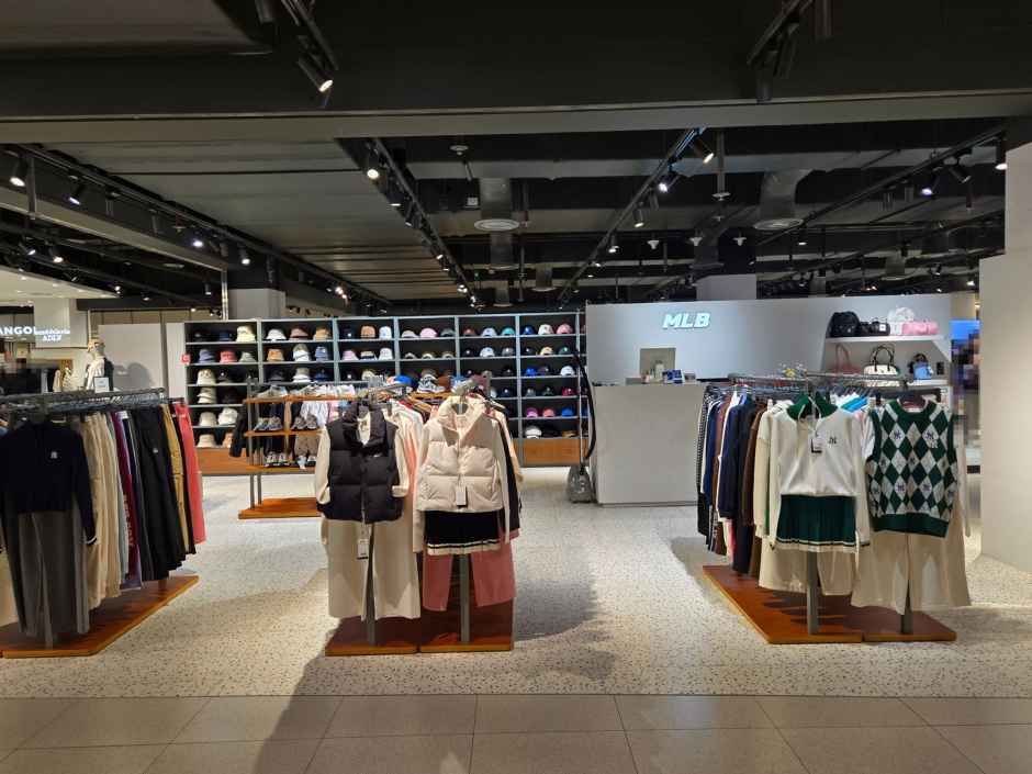 thumbnail-MLB 롯데프리미엄아울렛 기흥점-0