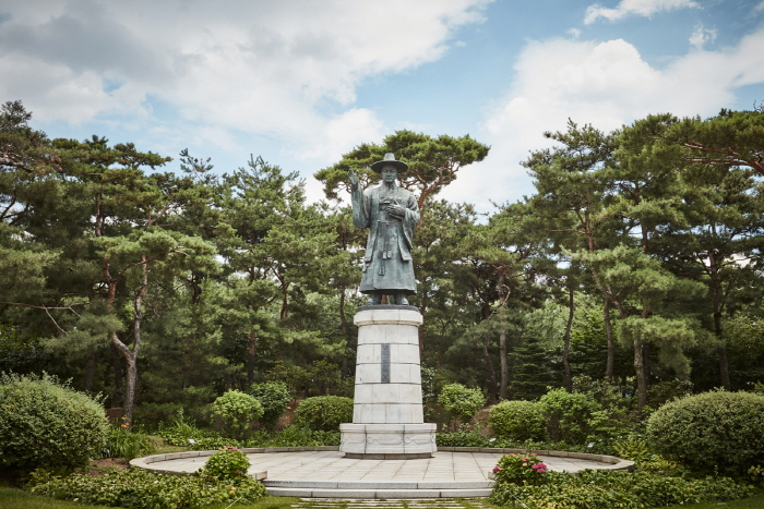 Santuario de los Mártires del Monte Jeoldusan (절두산 순교성지)