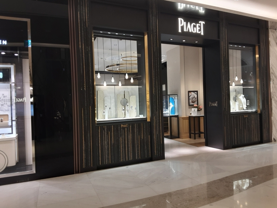 Piaget - Lotte World Tower Branch [Tax Refund Shop] (피아제 롯데 월드타워점)
