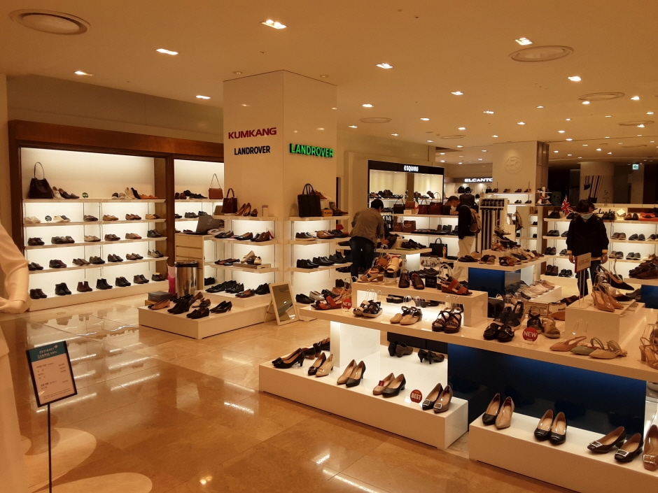 Kumkang Shoes - Lotte Gwangbok Branch [Tax Refund Shop] (KK롯데광복(금강 금강제화))