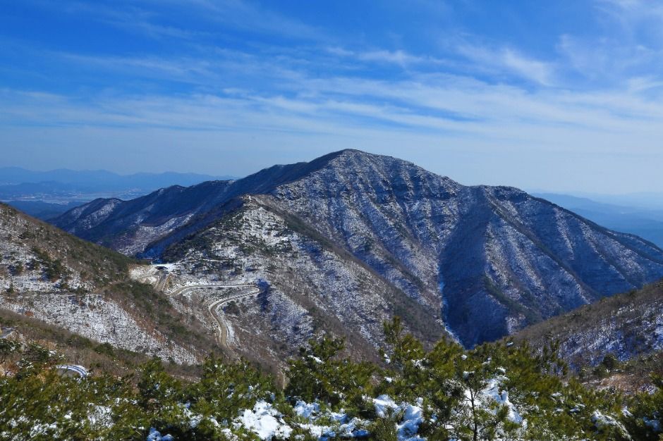 자굴산