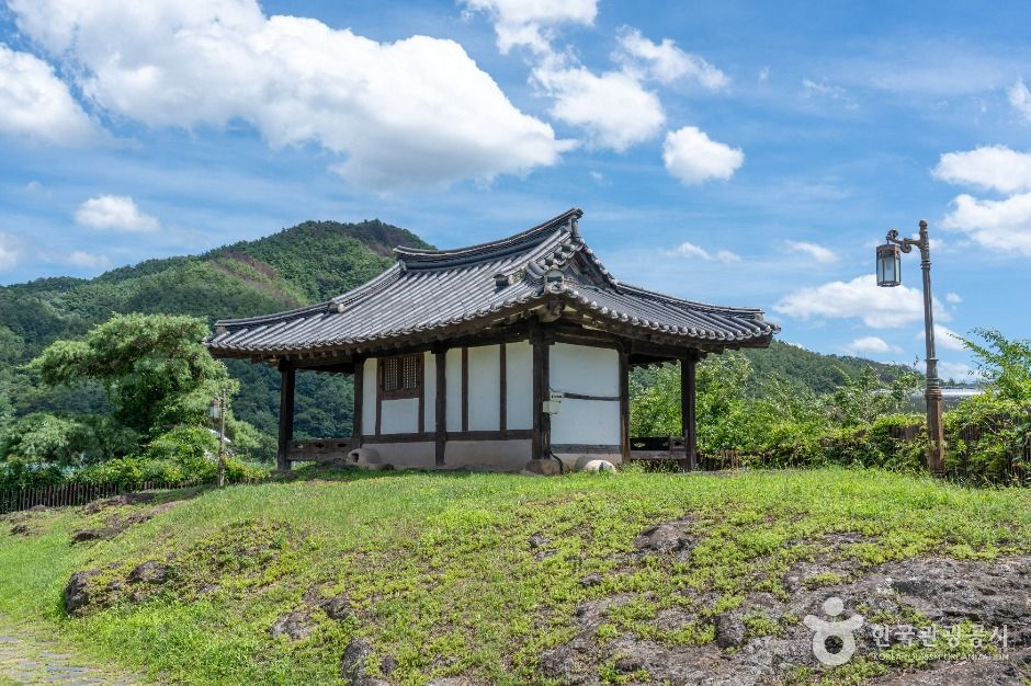 망미정 우송당