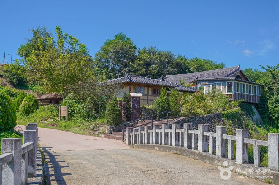 thumbnail-개평한옥마을-32