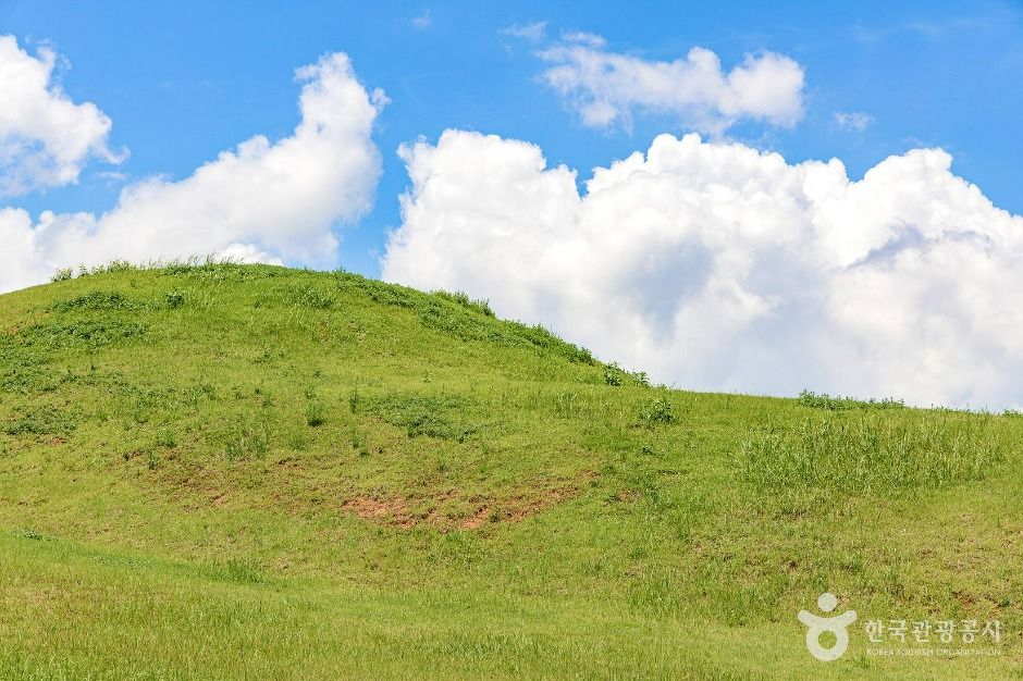 영암내동리쌍무덤