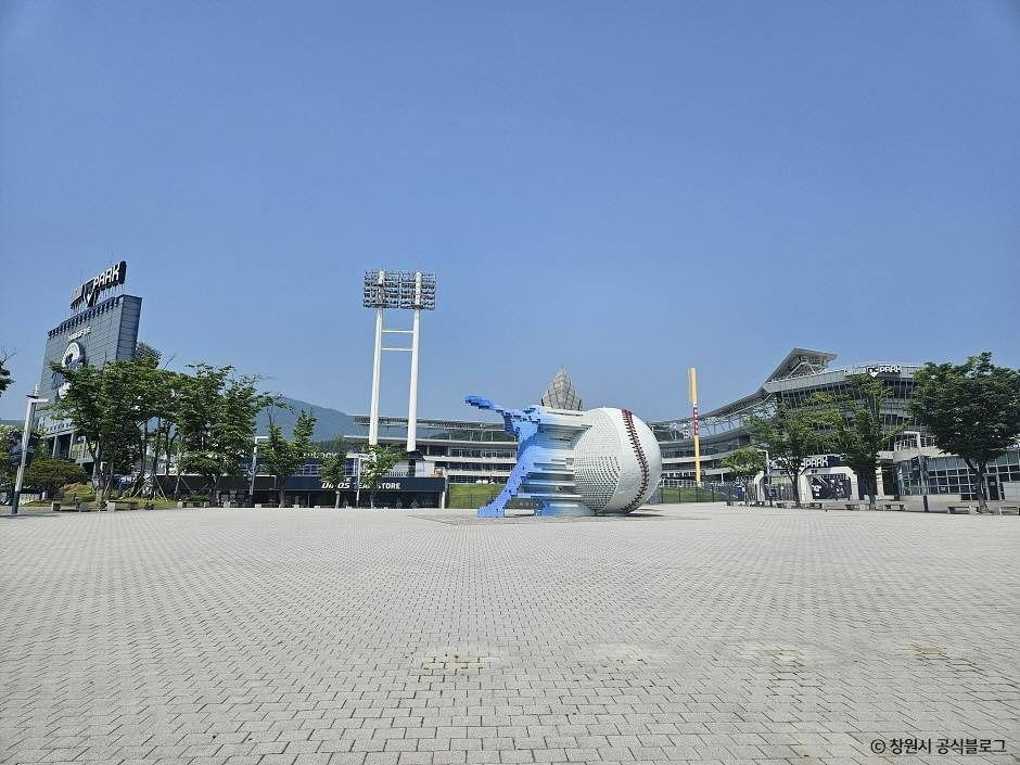 thumbnail-창원NC파크-1