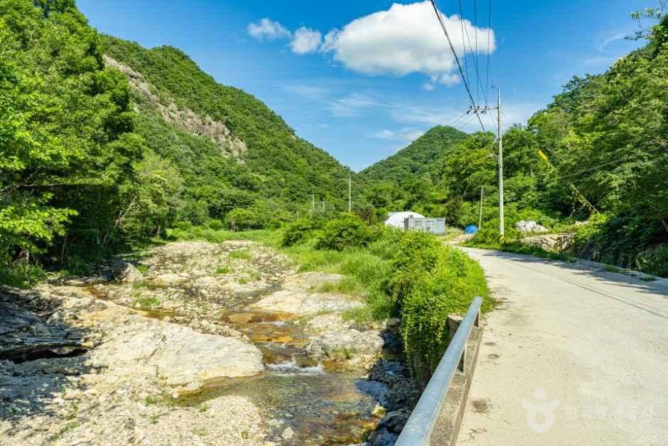 thumbnail-신흥계곡-4