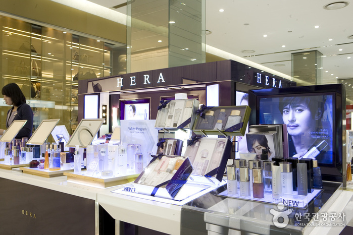 HERA（ロッテ百貨店センタムシティ店）（헤라（롯데백화점 센텀시티점））