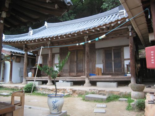 Yangsajae (양사재-전주한옥마을)