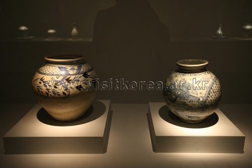 Ewha Womans University Museum (이화여자대학교박물관)