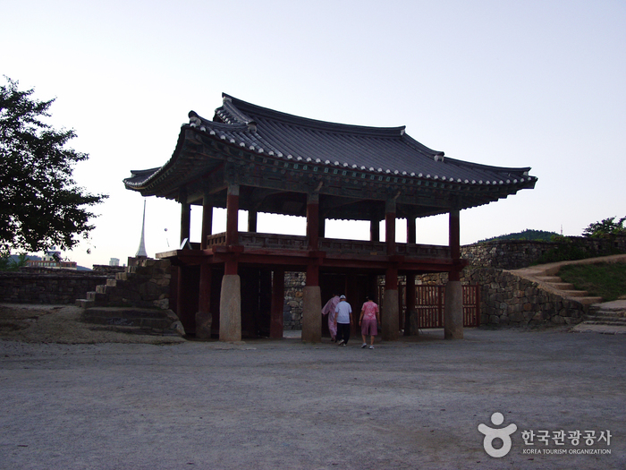 Gochangeupseong Fortress (고창읍성)