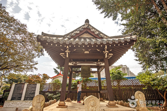 Templo Dongguksa en Gunsan (동국사(군산))