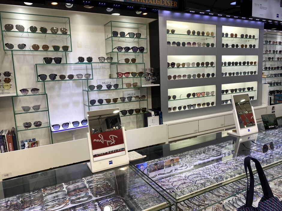 New Kaist Eyewear [Tax Refund Shop] (뉴카이스트안경원)